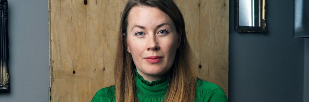 Porträttbild på Louise Frisk